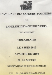 vide grenier 2012.jpg
